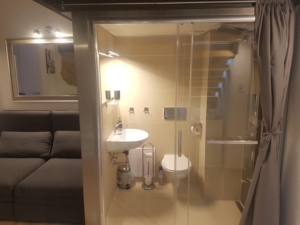 Heritage Danube Apartment Boedapest Buitenkant foto